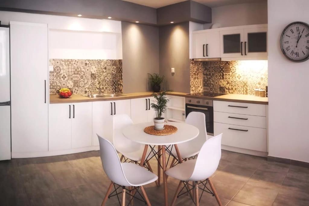 Апартаменти Oliva Loft Ермуполіс Екстер'єр фото