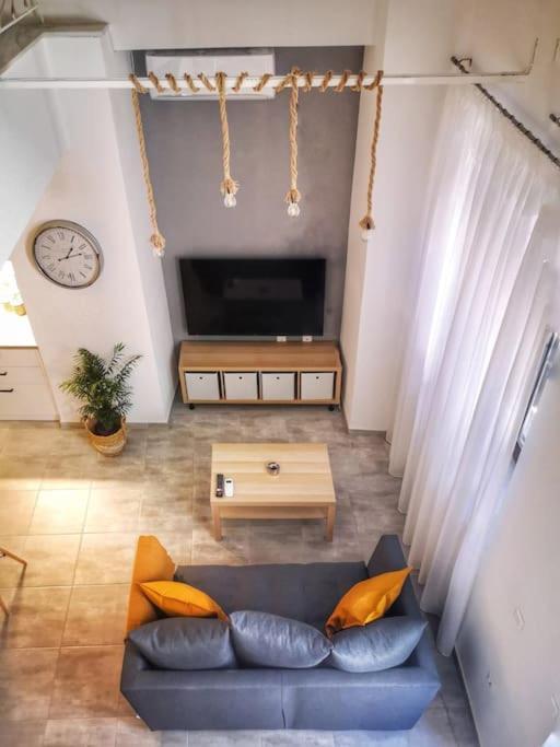 Апартаменти Oliva Loft Ермуполіс Екстер'єр фото